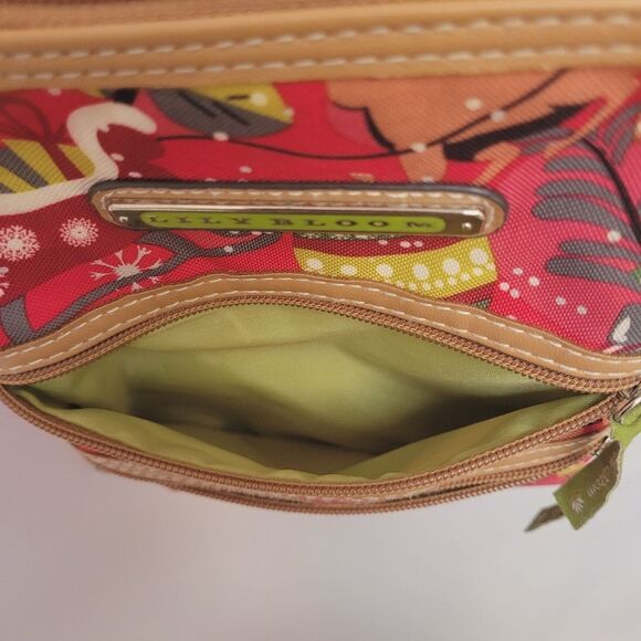 Lily Bloom Christmas Passport Crossbody Bag 3 Zip Pockets Adjustable Strap - Picture 7 of 12